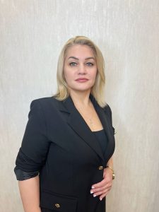 Кострикова Валентина - Администратор Центра красоты и здоровья Давинчи в Асбесте